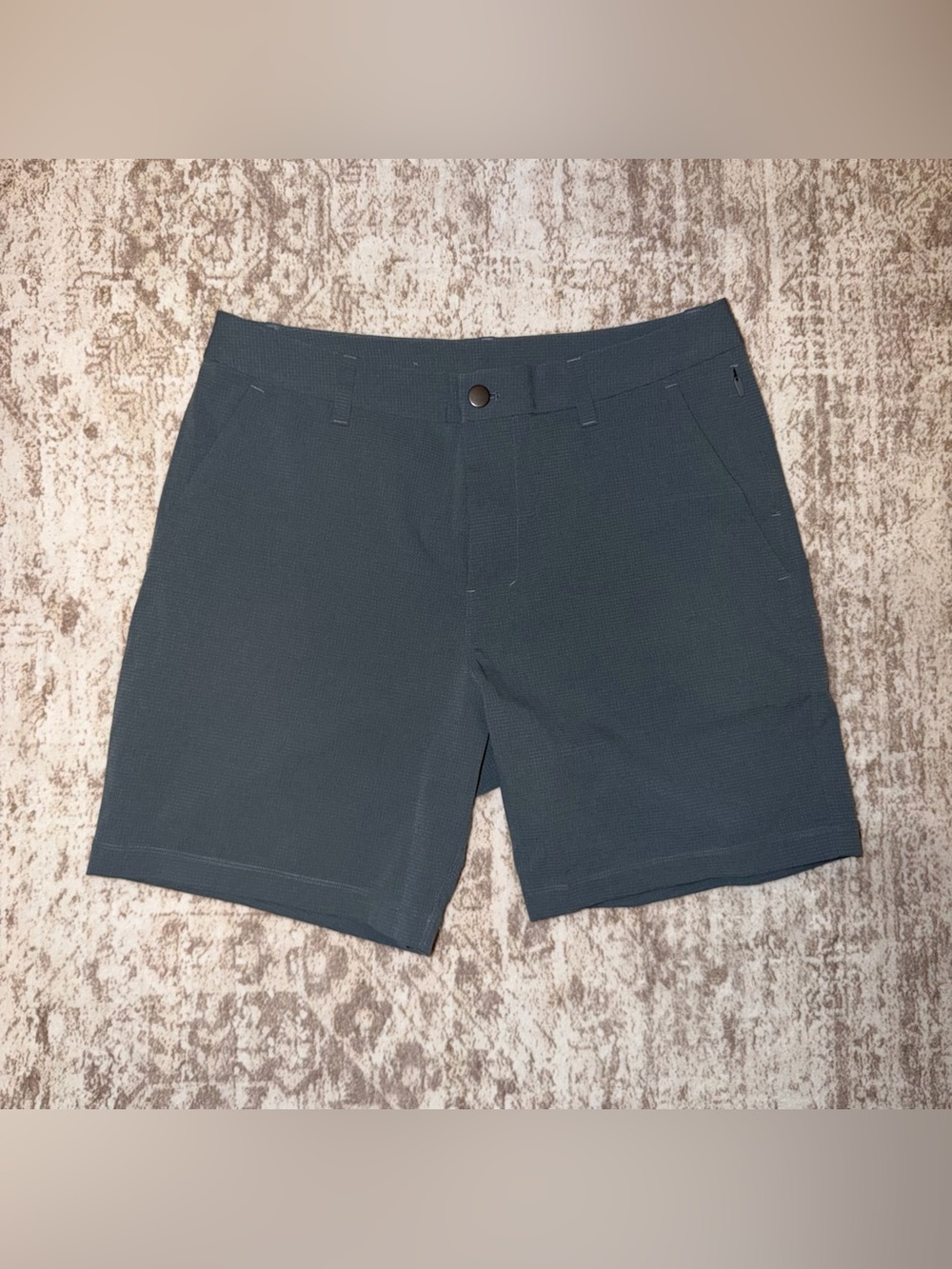 Lululemon commission shorts 7”